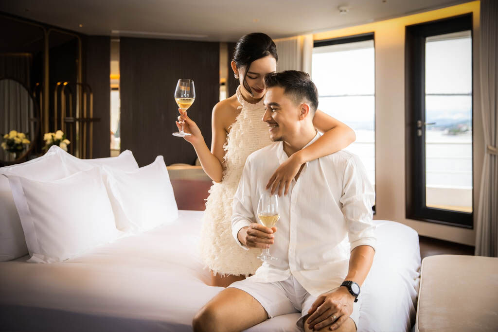 Let romance sail with you through Halong’s serene waters
